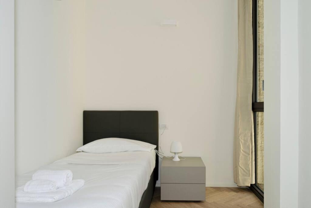 Sky View -Porta Nuova- Appartamento 7 Con Terrazzo 米兰 外观 照片